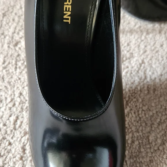 Saint Laurent Black Patent Leather Heels - Picture 9 of 10